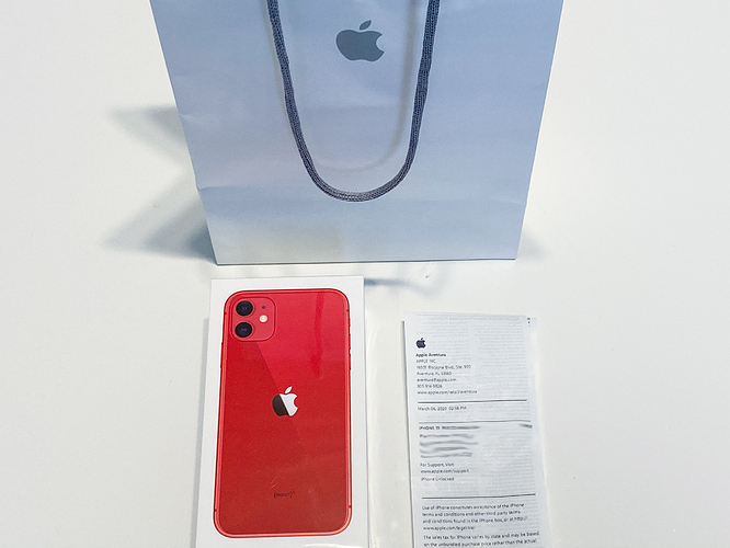 iPhone%2011%20rojo_1